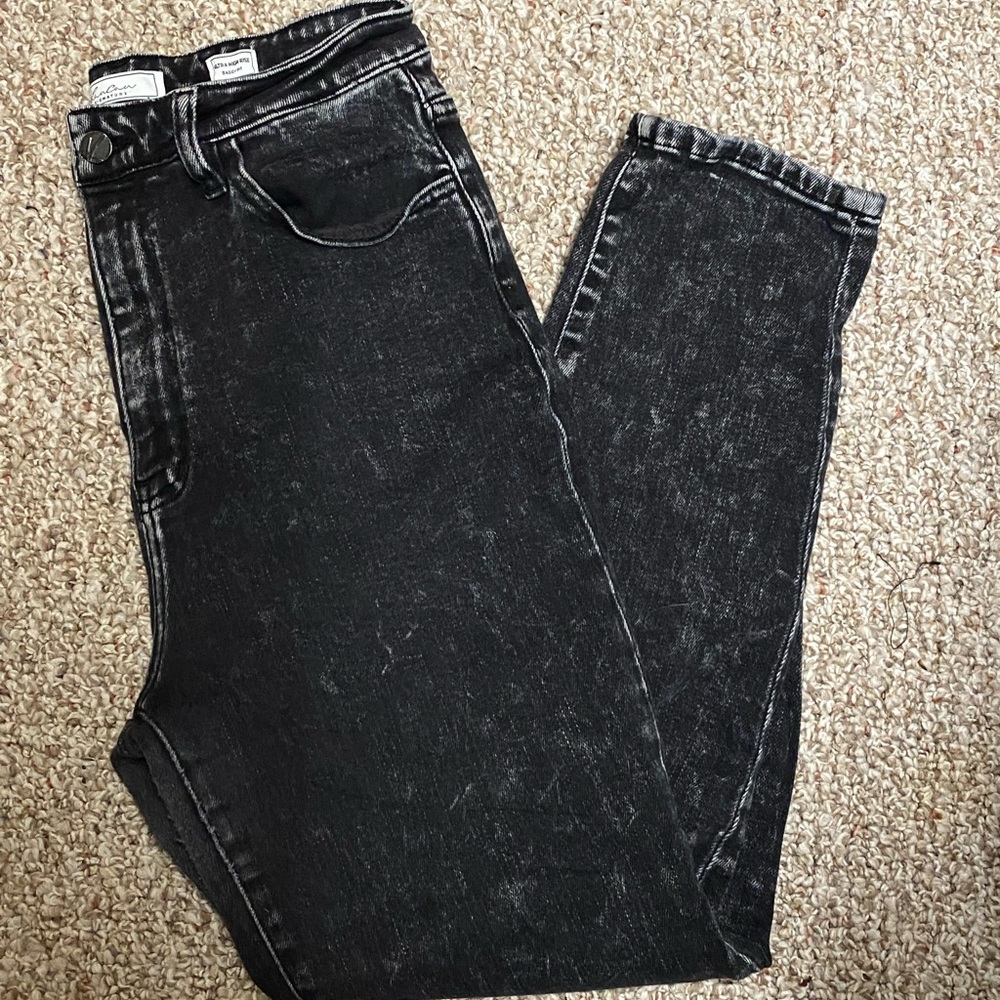 Kancans. Perfect used condition. Never wear anymore.